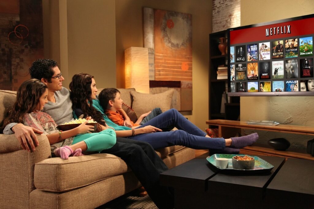 What is IPTV streaming on a Smart TV